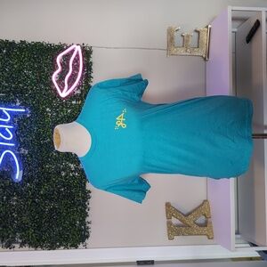 Vans employee shirt - size medium